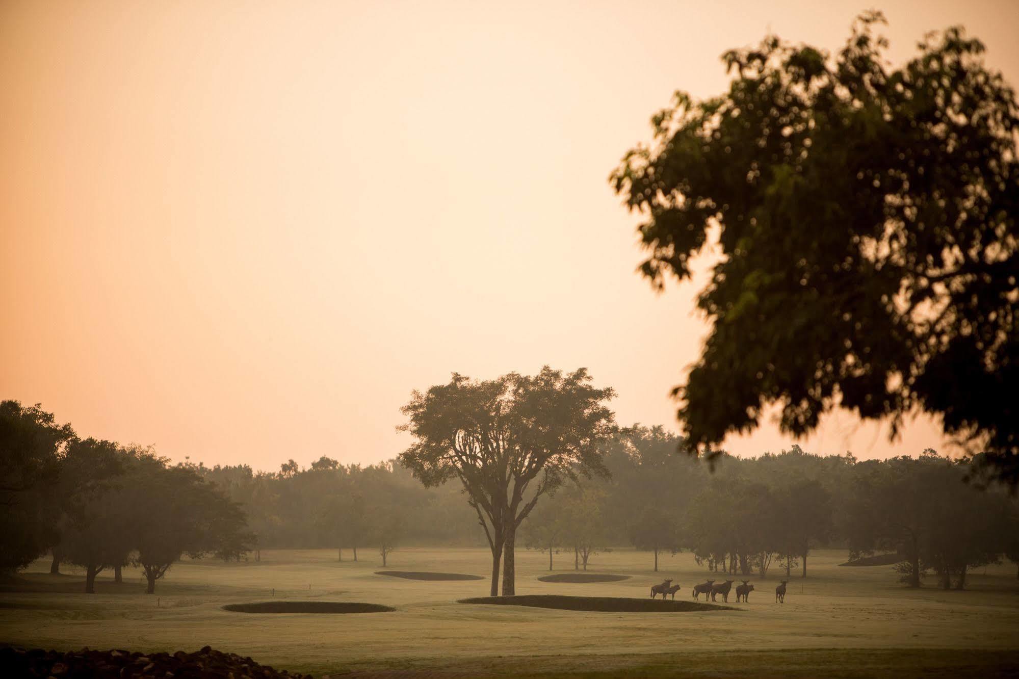 Nkonyeni Lodge & Golf Estate Ngwempisi Екстер'єр фото